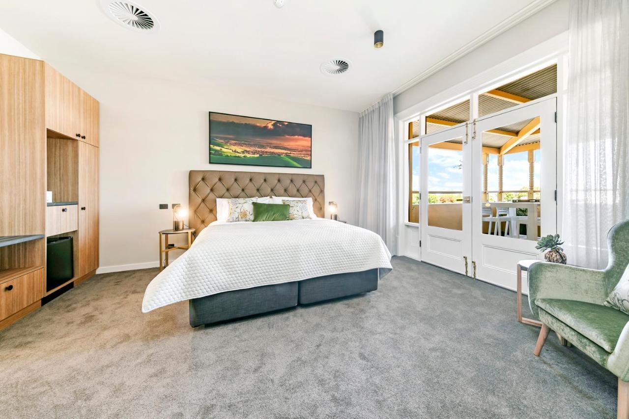 The Tanunda Club Guest Suites エクステリア 写真